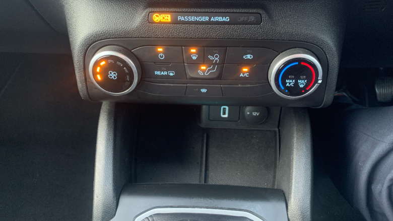 Ford Focus 1.5 EcoBlue 120 Zetec 5dr Diesel Hatchback